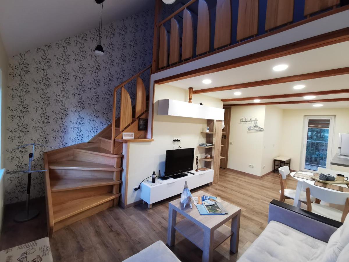 Nostalgija Is Balkono Apartment Нида Екстериор снимка